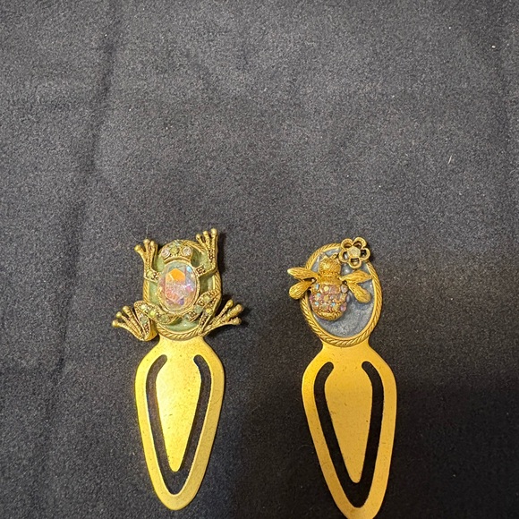 Gold Frog and Bee Bookmarks - Picture 3 of 3